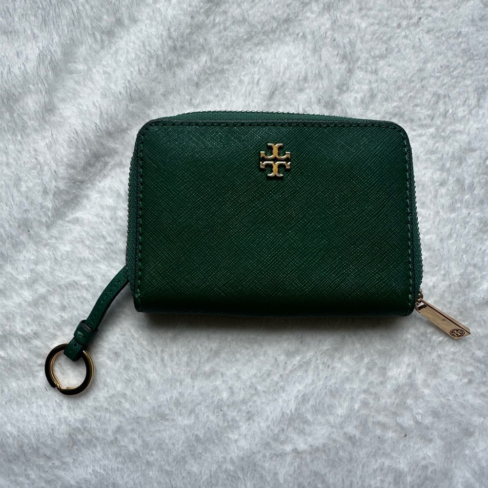 Tory Burch Zip Wallet